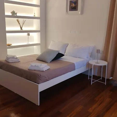 Mercato Center 3*